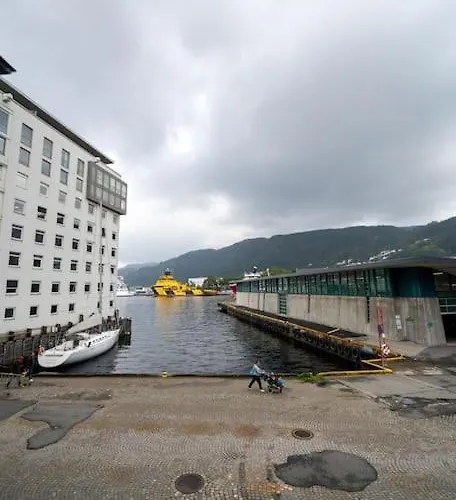 Ultra Flat With Balcony *